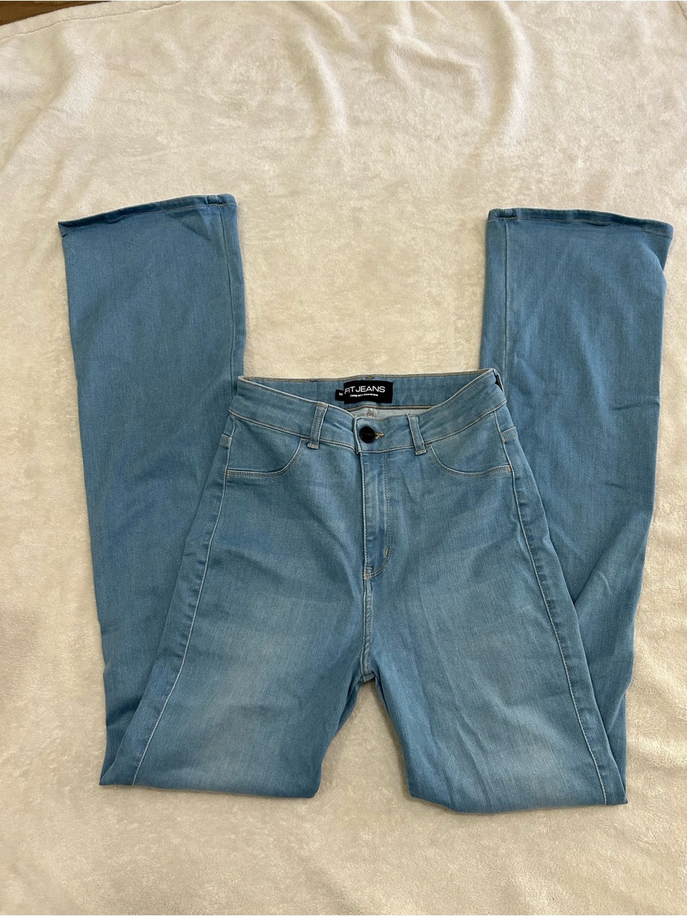 FIT JEANS high waisted light blue flare jeans